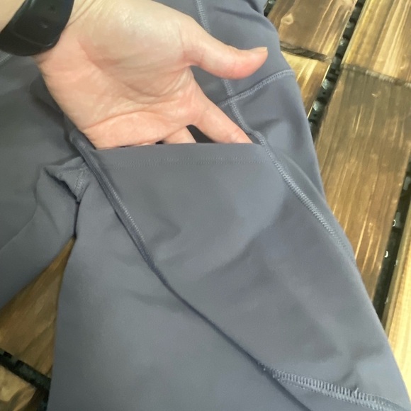 Victoria Sport Lavender High Rise Mesh Details Leggings Size Medium - Picture 5 of 9